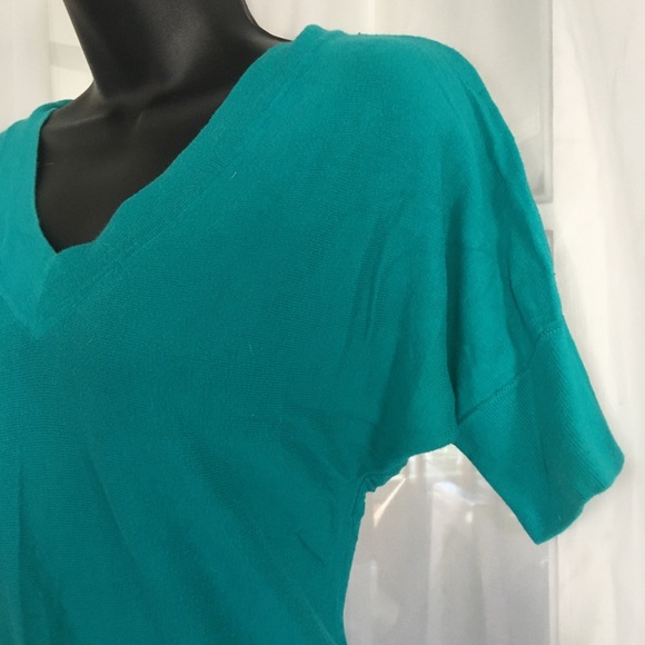 Vee neck short sleeve long sweater - Picture 4 of 6